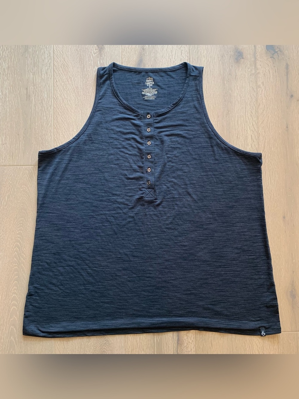 Happy Camper by Torrid Lyocell Henley Active Tank Size 3 Greyish Black